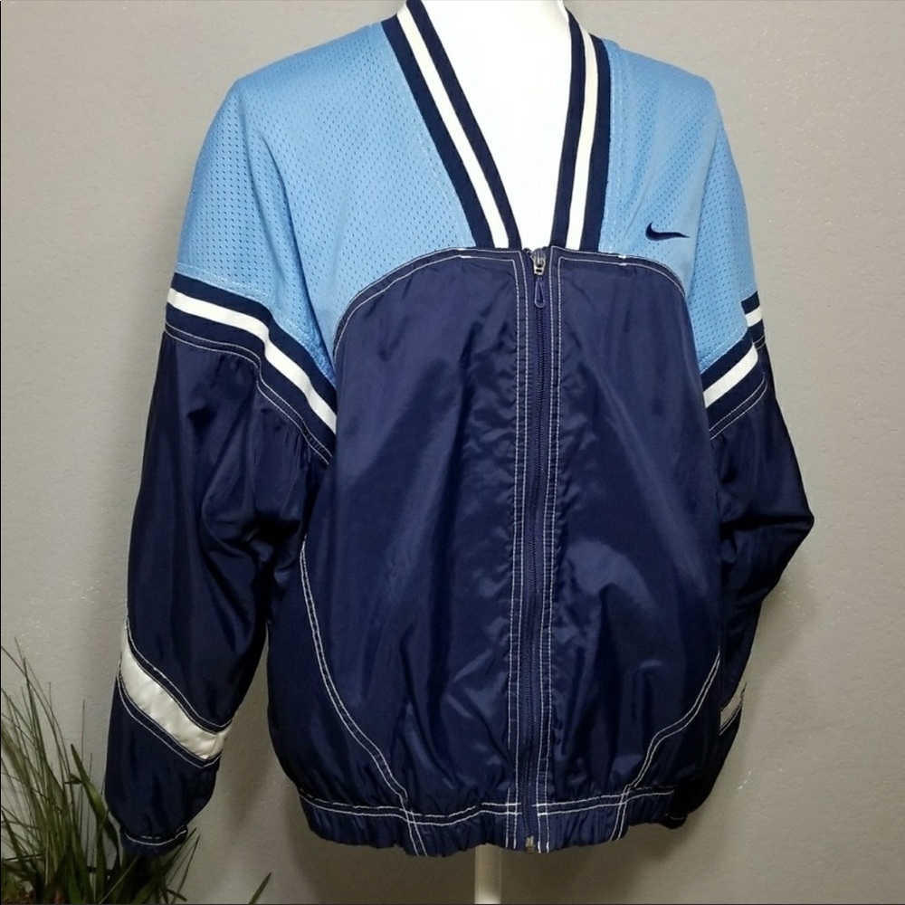 •🔴 CLEARANCE - Women’s Vintage Nike Windbreaker